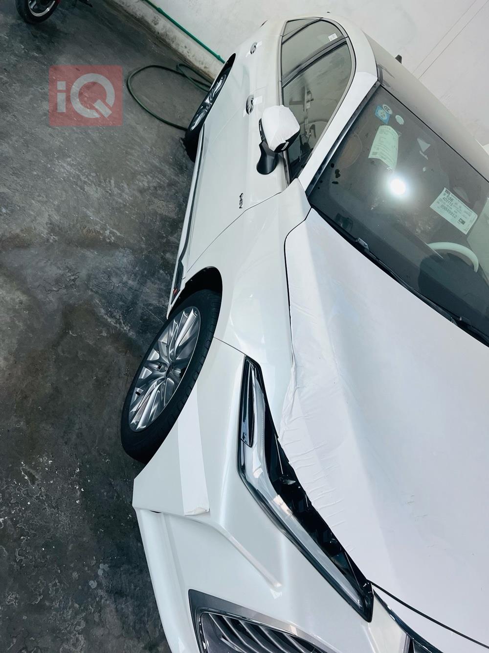 تويوتا أفالون